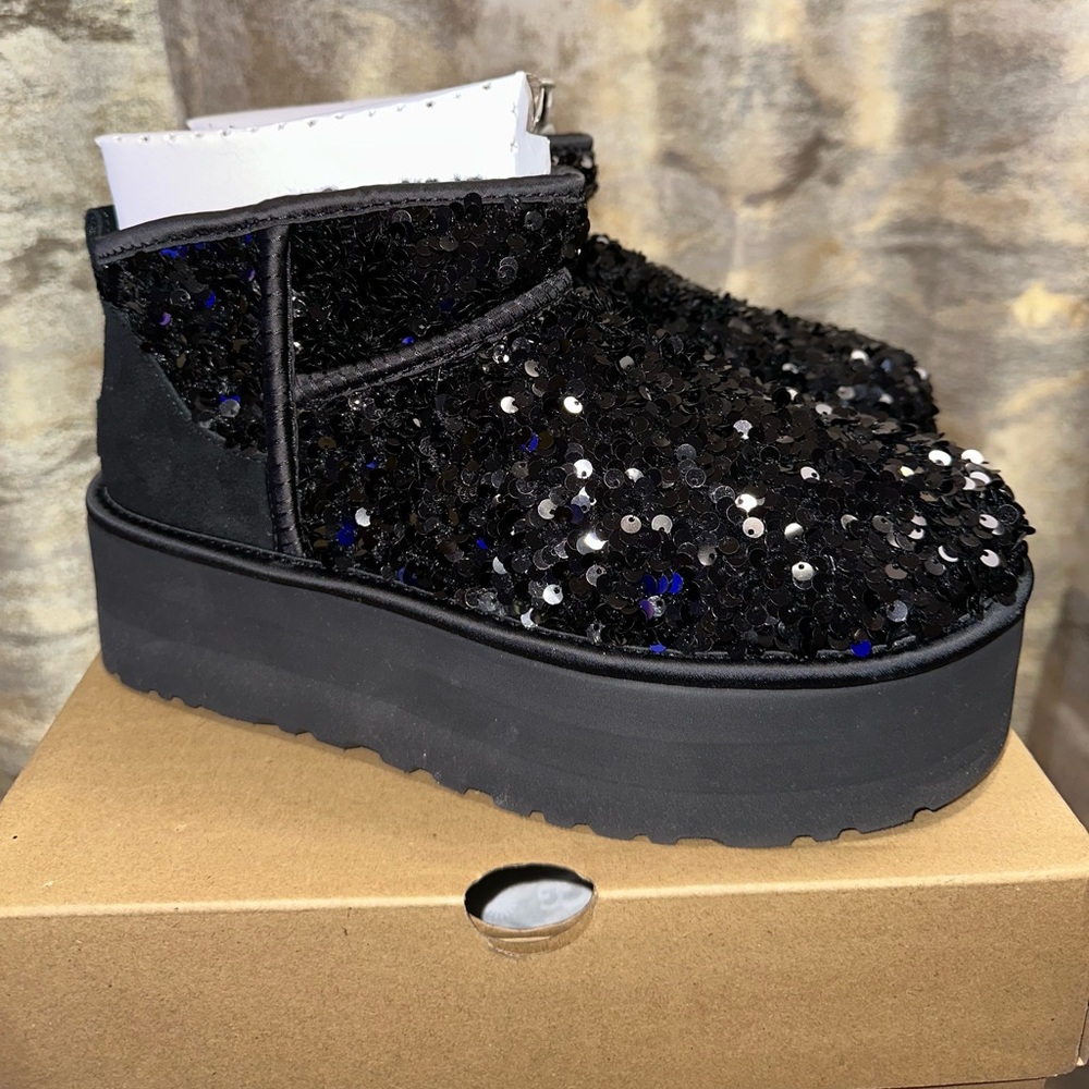 UGG ultra mini platform chunky sequin boots size 9